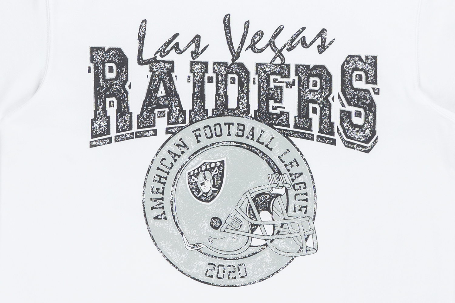 New Era Las Vegas Raiders NFL Helmet White COOLERA Short Sleeve T-Shirt