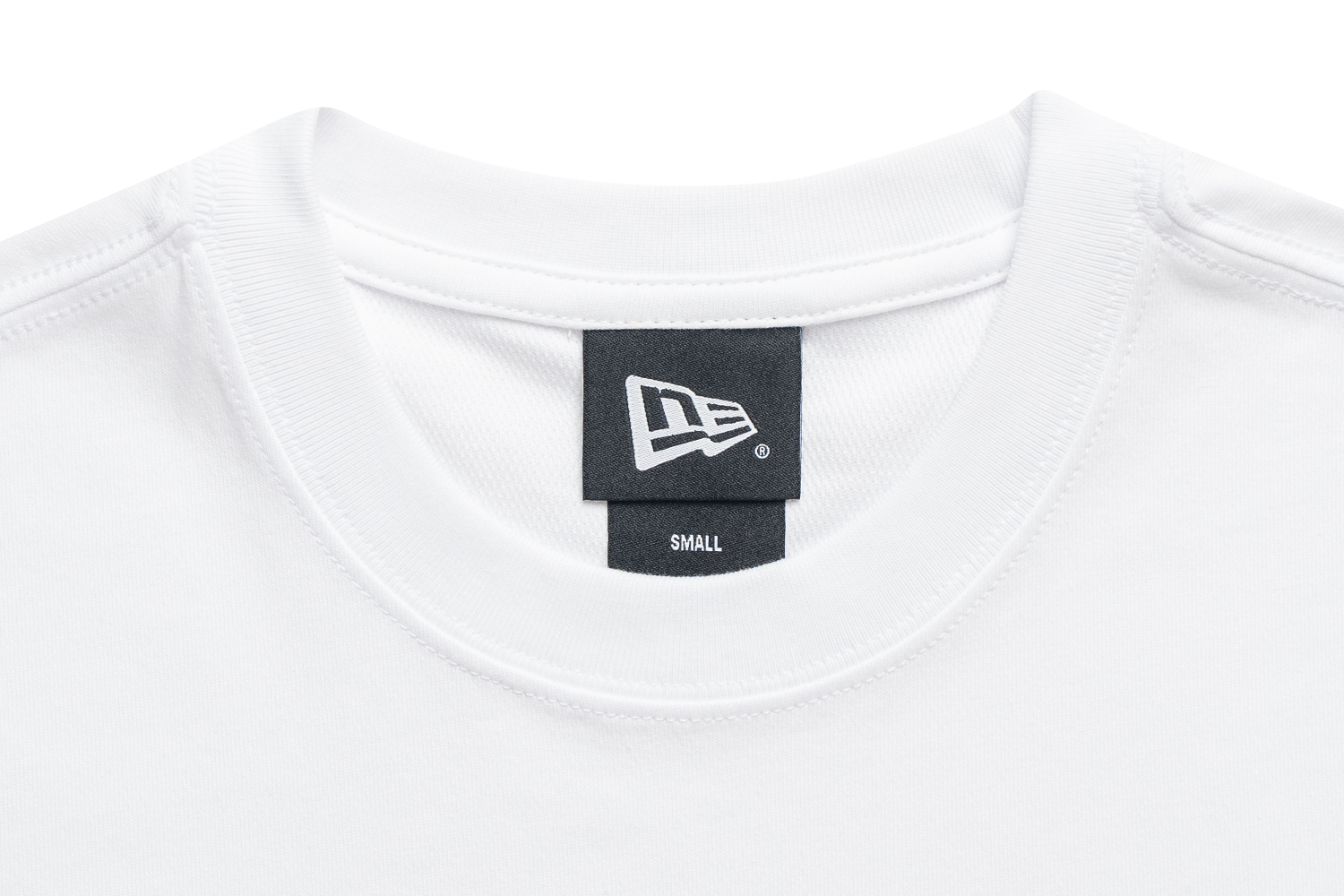 New Era Las Vegas Raiders NFL Helmet White COOLERA Short Sleeve T-Shirt