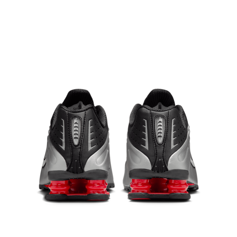 Nike Women's Shox R4 Shoes