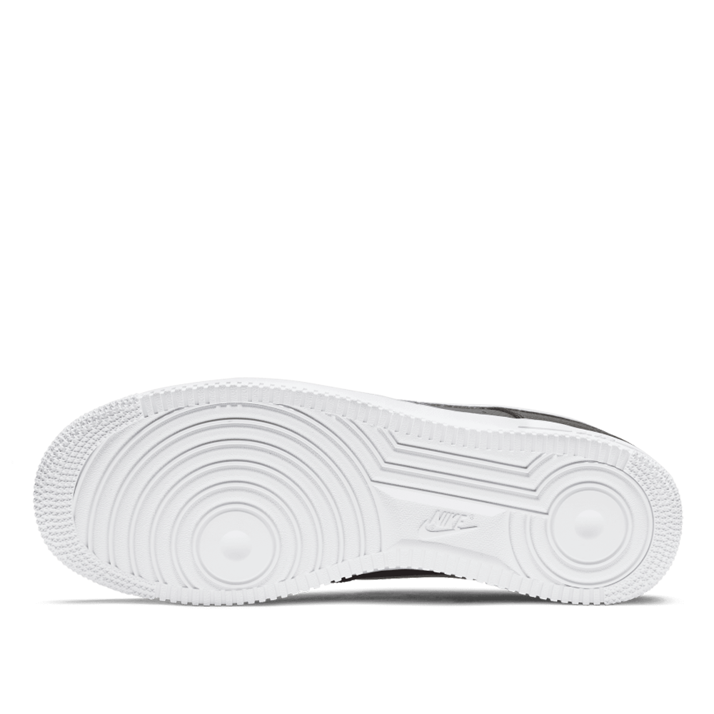 Nike Men's Air Force 1 '07 Shoes