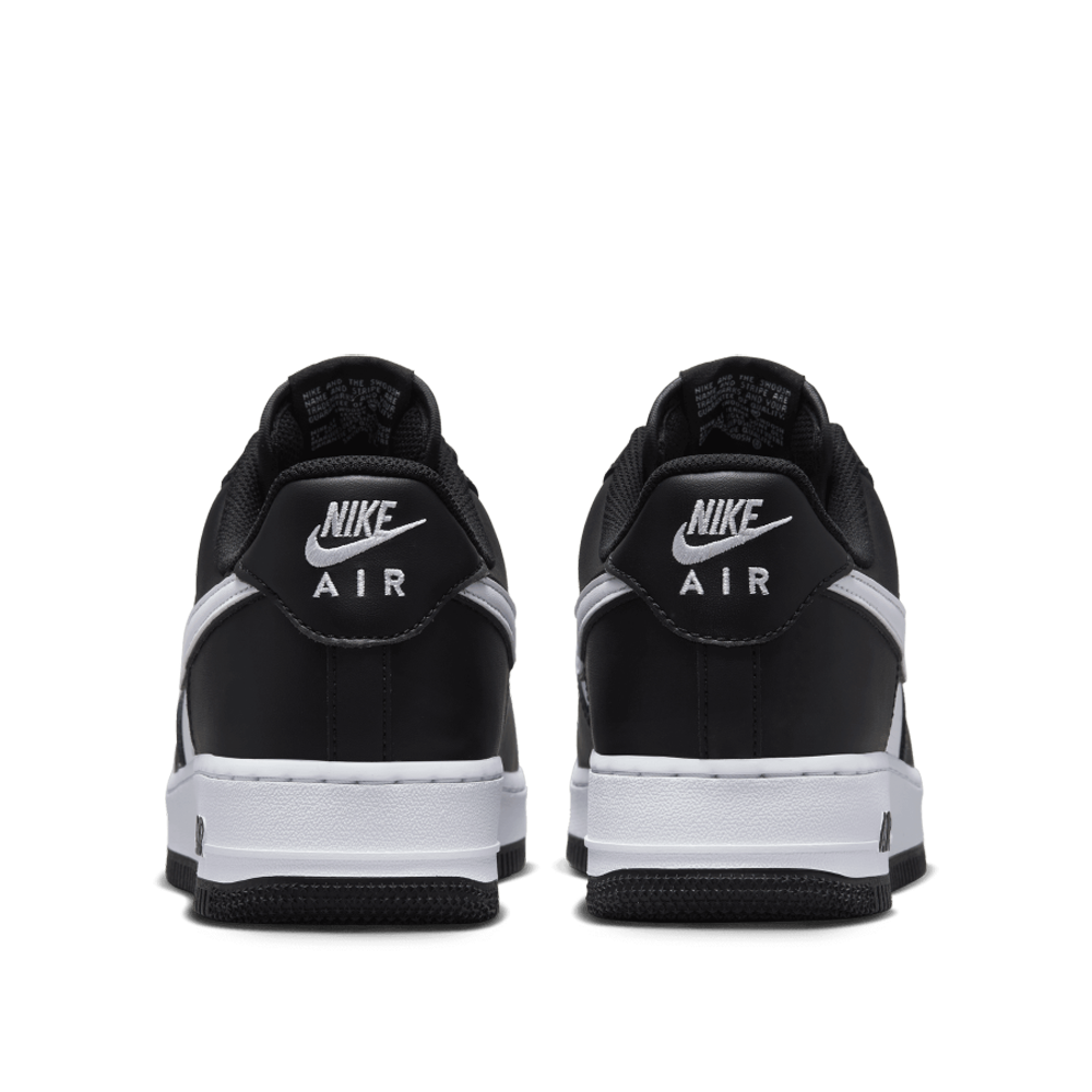 Nike Men's Air Force 1 '07 Shoes