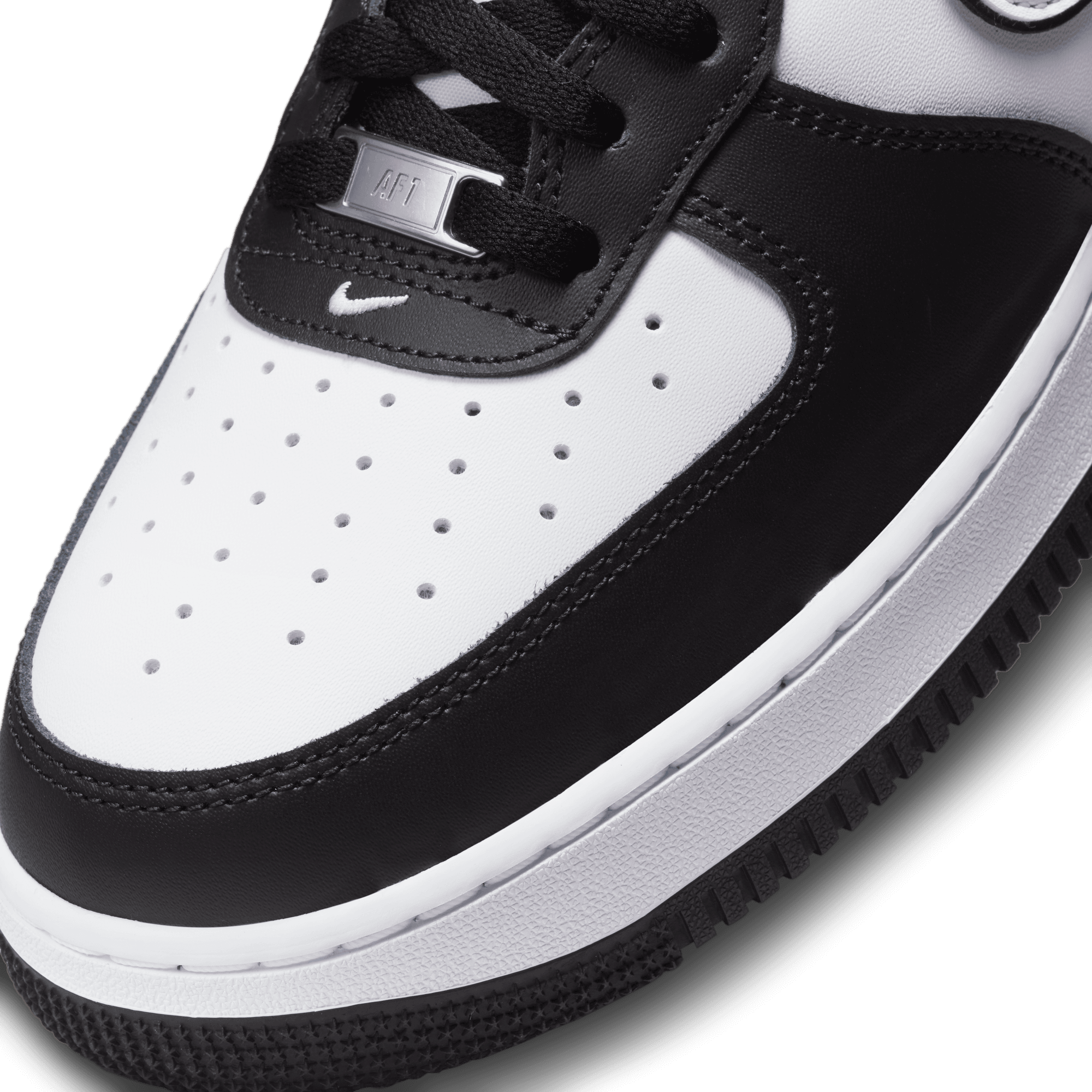 Nike Men's Air Force 1 '07 Shoes