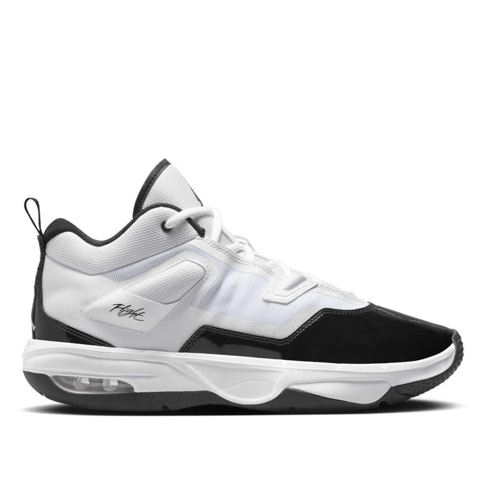 Black jordan basketball shoes sales