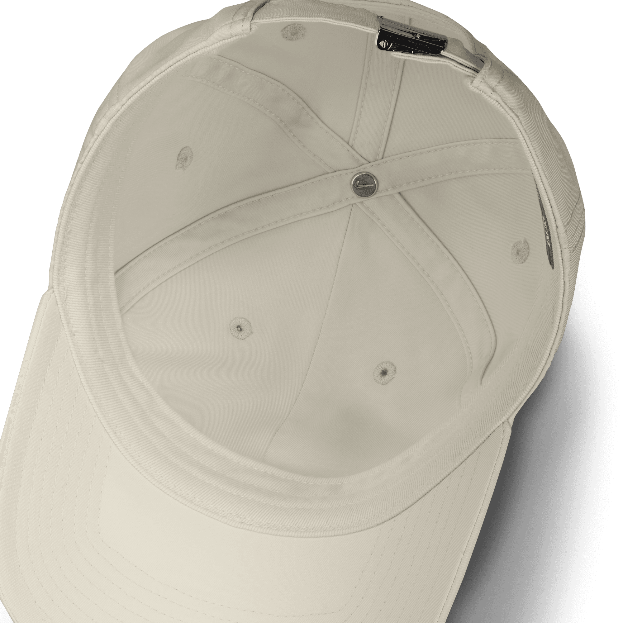 Nike Dri-FIT Club Unstructured Metal Swoosh Cap