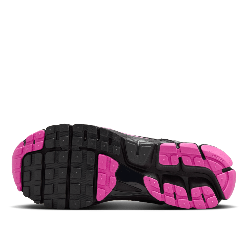 Nike Men's Zoom Vomero 5 Shoes