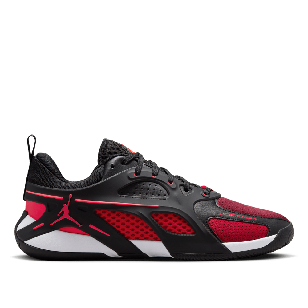 Jordan Men s Heir PF Bloodline Basketball Shoes