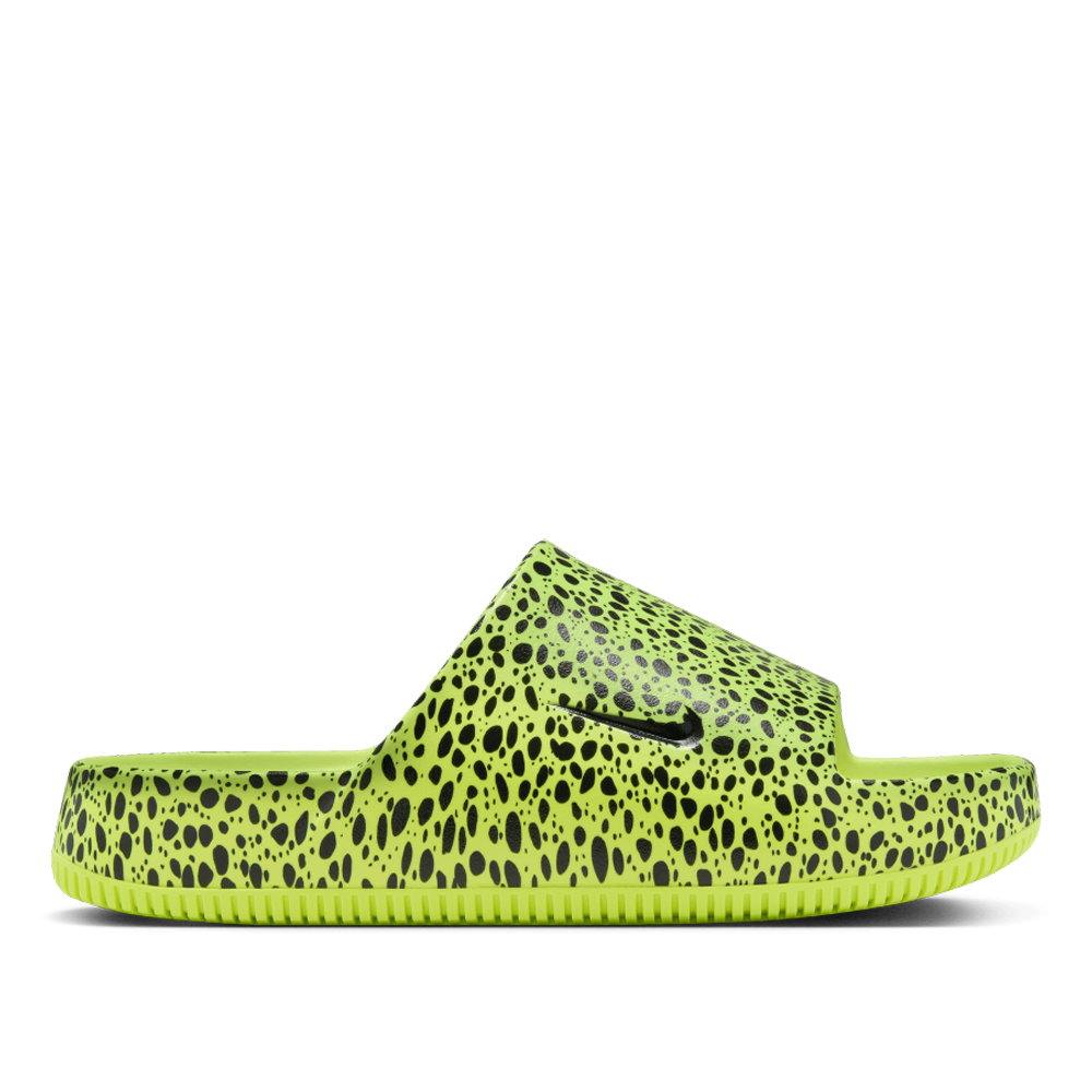 Nike Men s Calm Slide Print NS urbanAthletics