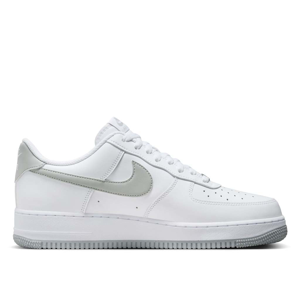 Nike Men's Air Force '07 Shoes White Grey urbanAthletics
