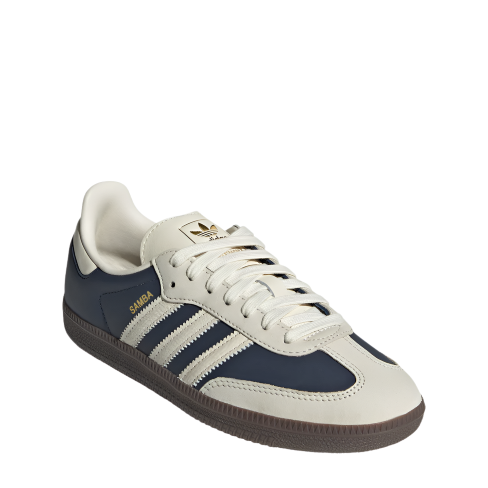 IG1968_6_FOOTWEAR_Photography_FrontLateralTopView_whitecopy_f6812624-7285-4977-8103-9cd519c25758.png