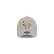 New Era 9FORTY A-Frame Chicago Bulls Medium Silver Olive Adjustable Cap