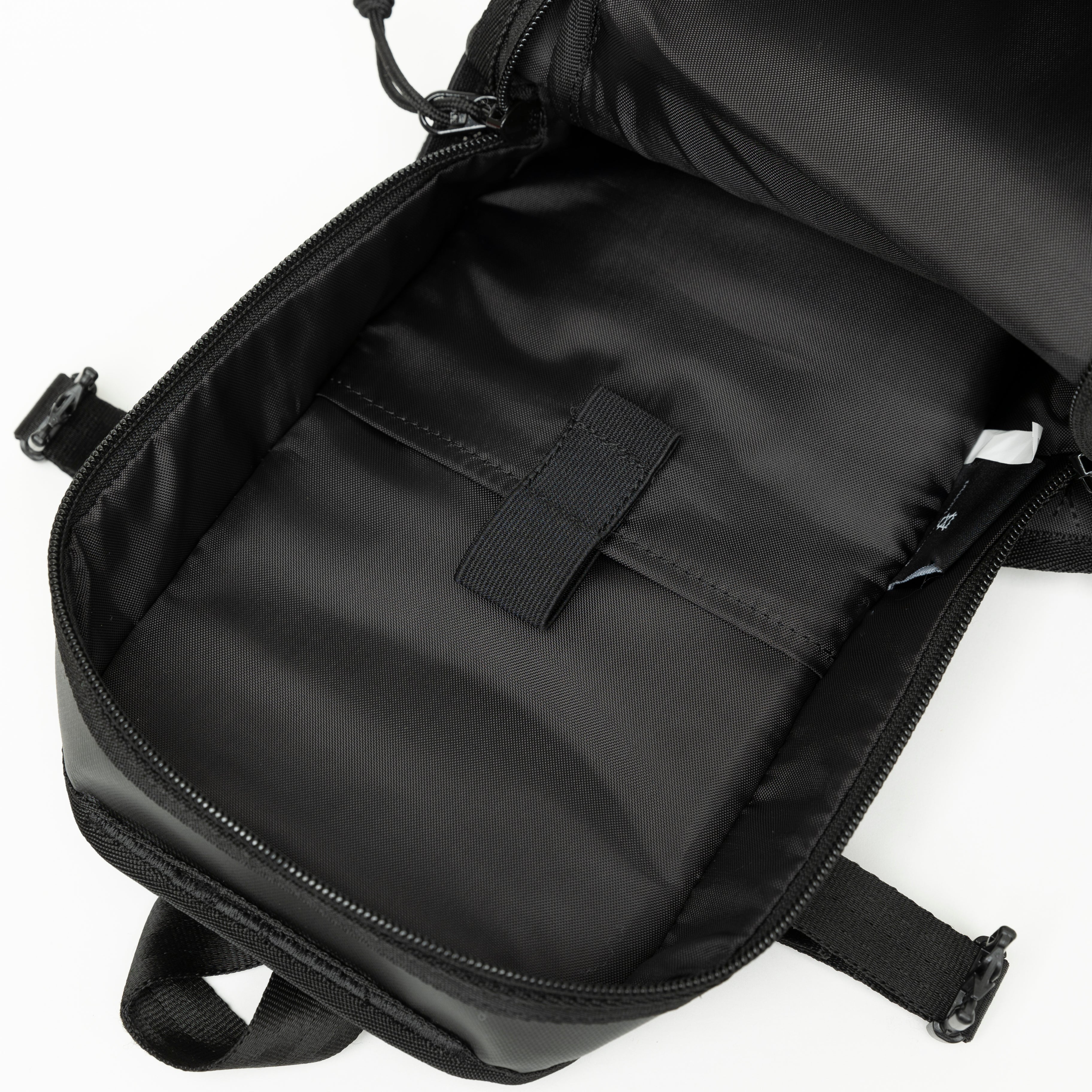 New Era Sling Body Bag 12L TPU Black