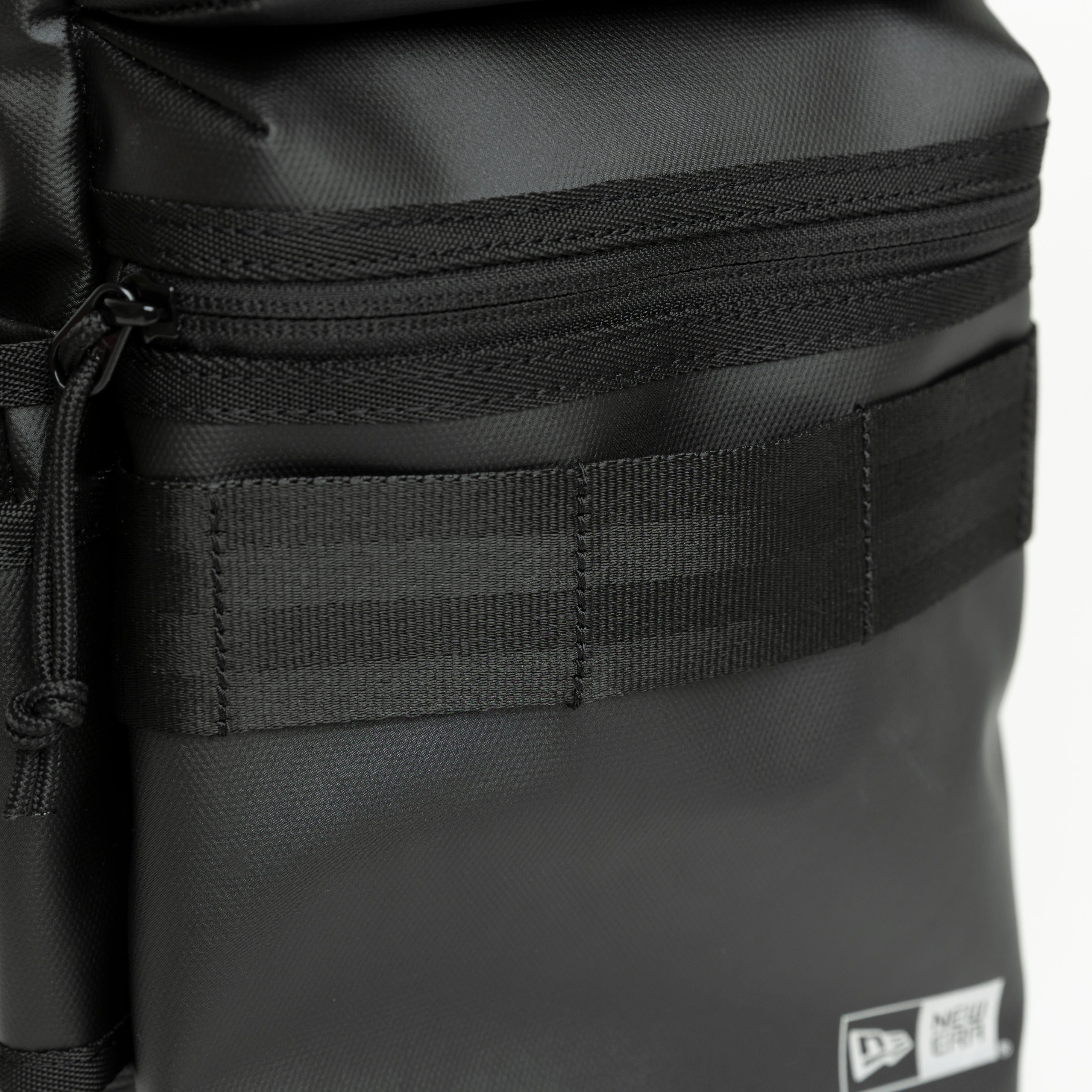New Era Sling Body Bag 12L TPU Black