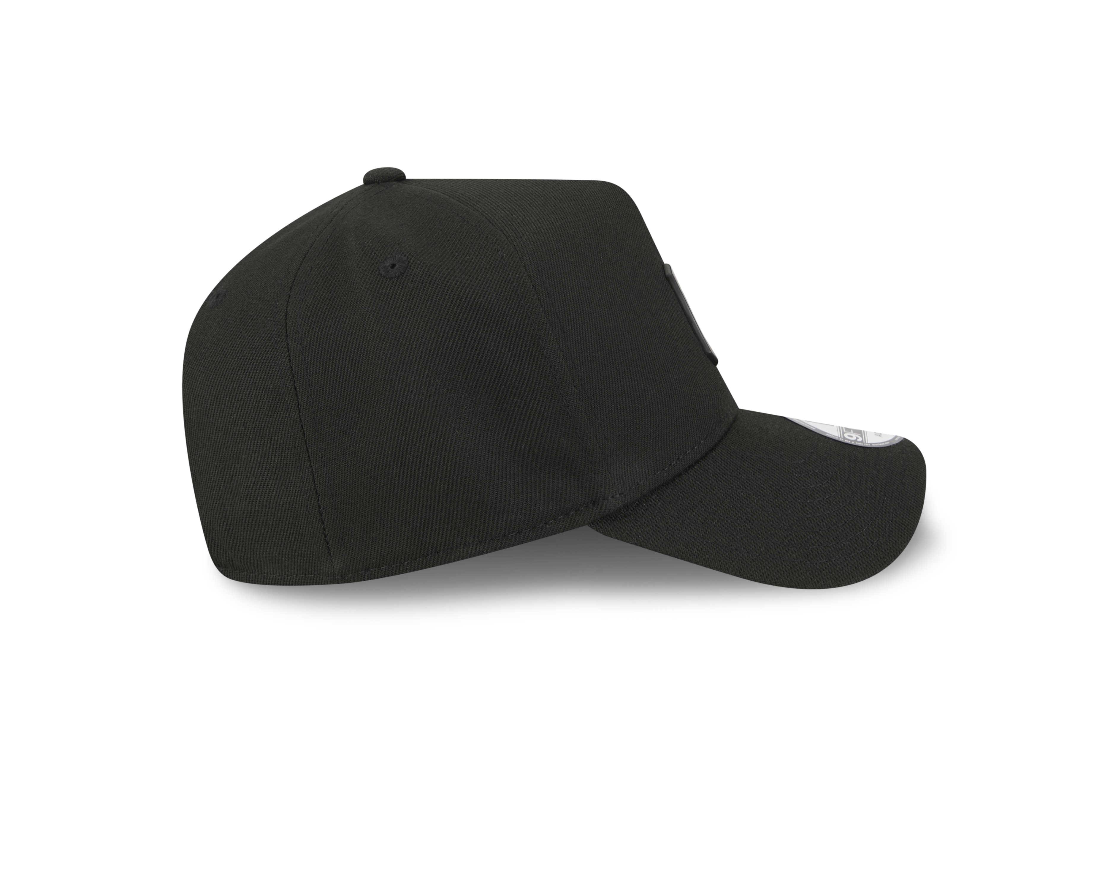 New Era 9FORTY A-Frame New York Yankees Metal Badge Black Adjustable Cap