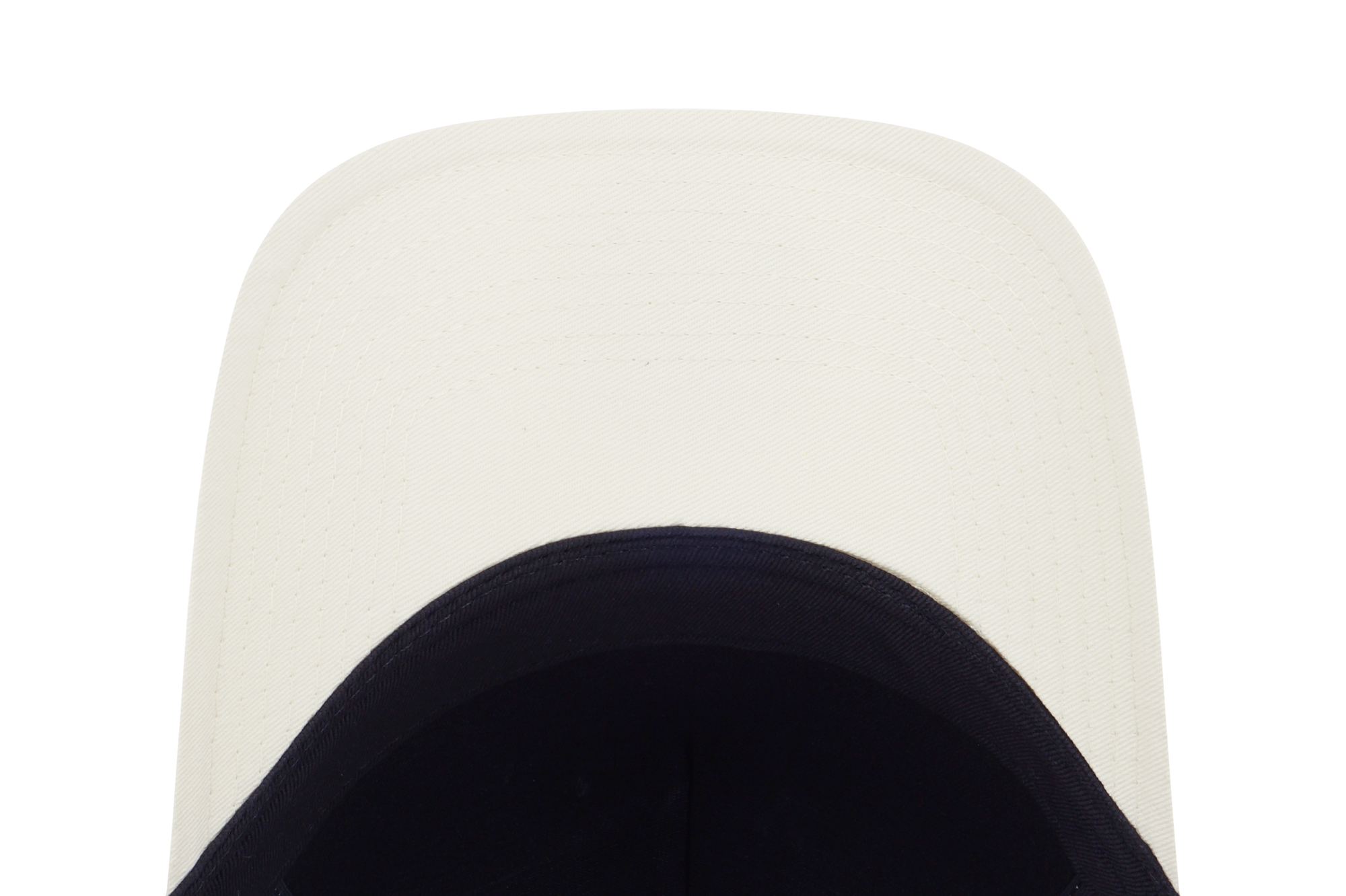 New Era 9FORTY A-Frame Trucker New York Yankees MLB Metal Badge Chrome White Snapback Cap
