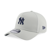 New Era 9FORTY A-Frame New York Yankees Color Era Soft Grass Adjustable Cap