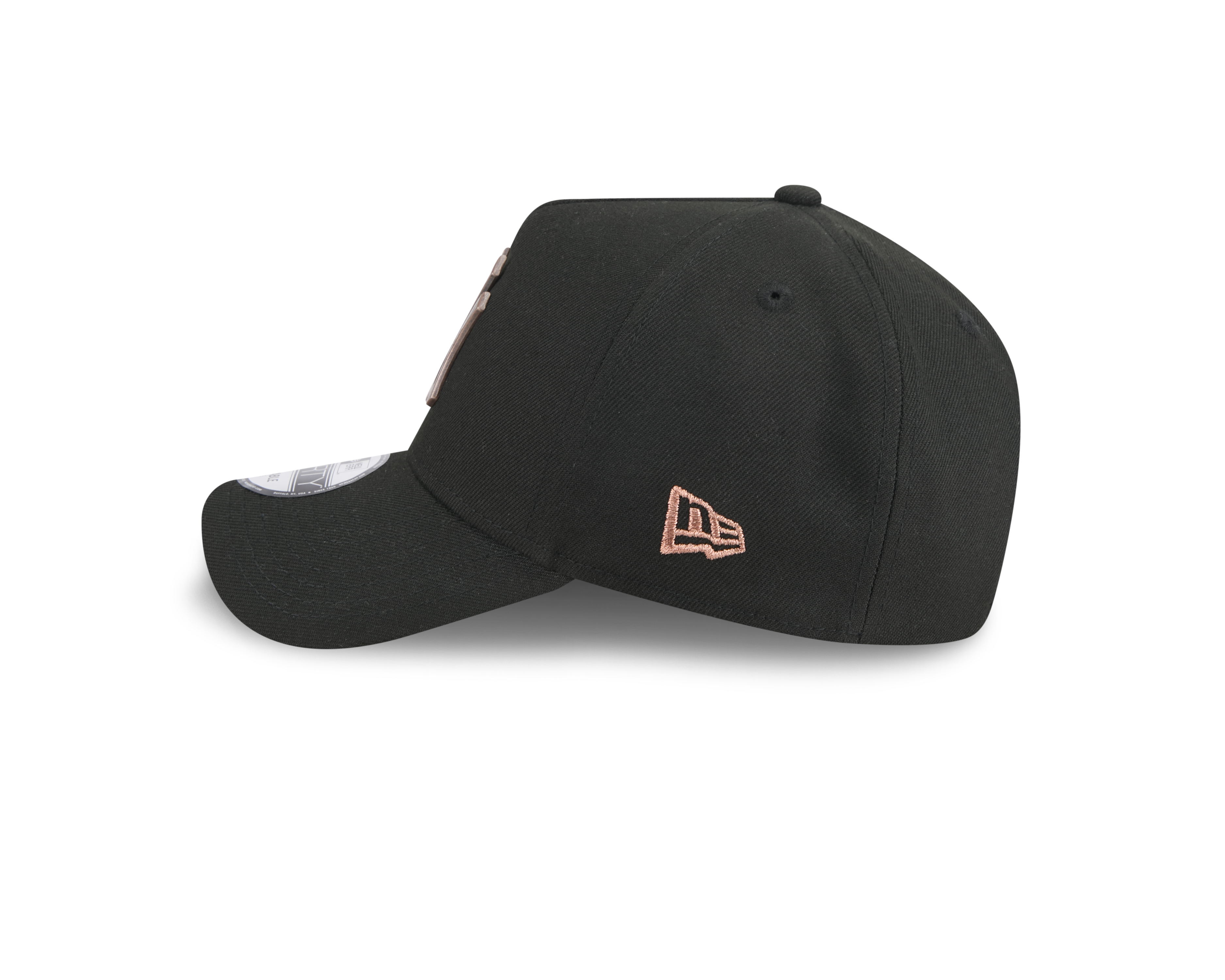 New Era 9FORTY A-Frame New York Yankees Metal Badge Bronze Green Black Adjustable Cap