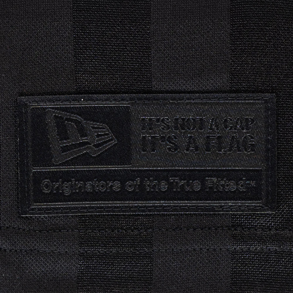 New Era 1920 Wordmark Street Archived Black American Football Jersey