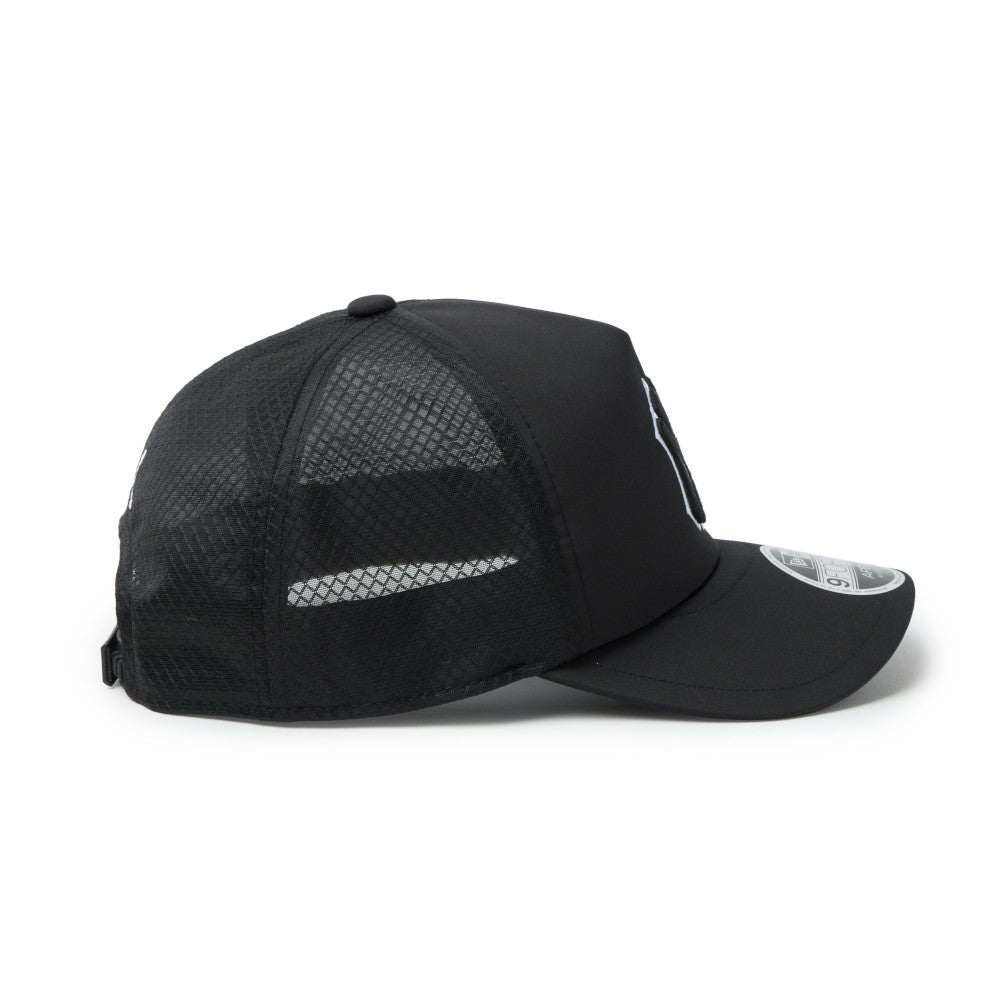New Era 9FORTY Apex New York Yankees Golf Black Adjustable Cap