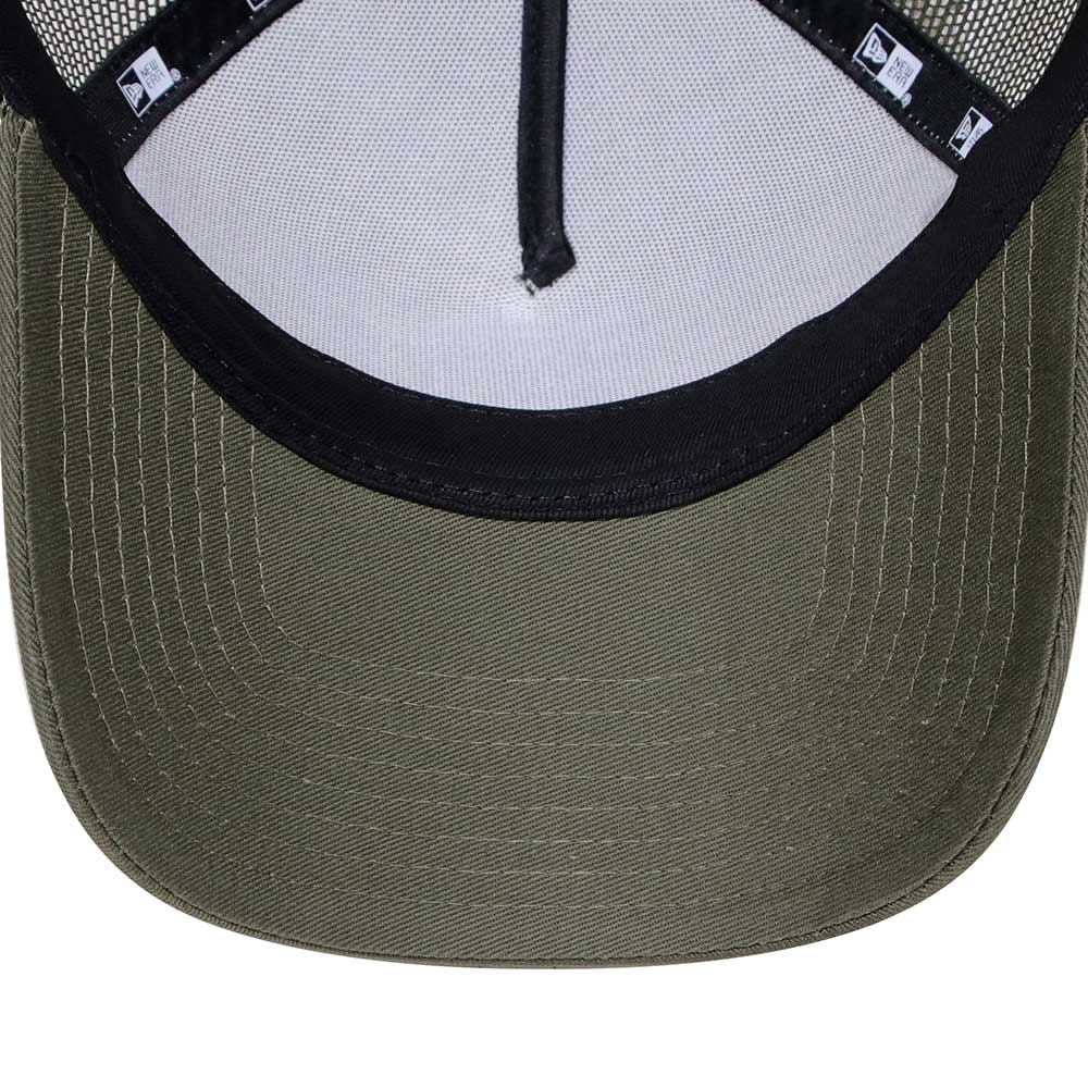New Era 9FORTY A-Frame Round Patch Chrome White Olive Trucker Cap