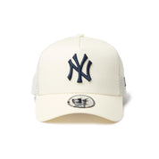 New Era 9FORTY A-Frame New York Yankees Embroidered Mesh Cream Trucker Cap