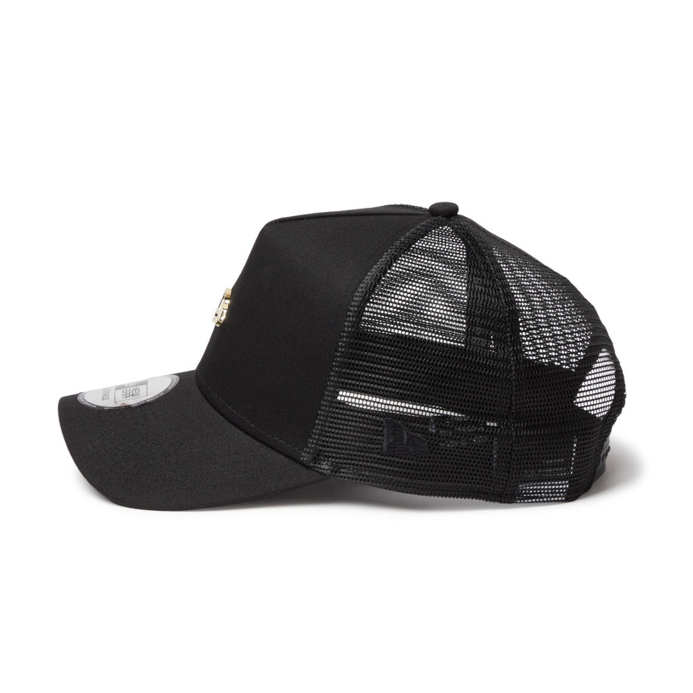 New Era 9FORTY A-Frame Metal Flag Black Trucker Cap