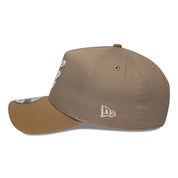 New Era 9FORTY Script Mocha Mousse White Mocha Adjustable Cap
