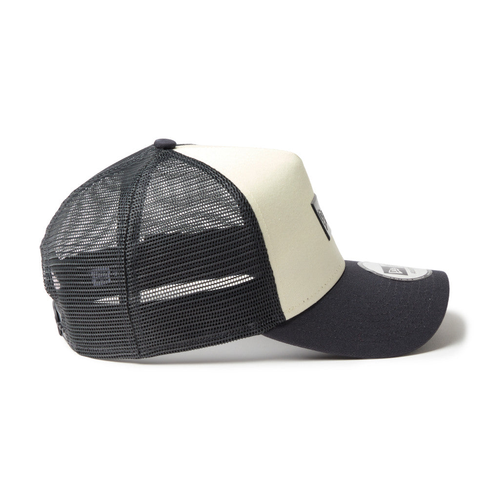 New Era 9FORTY A-Frame TPU Box Logo Cream Grey Trucker Cap