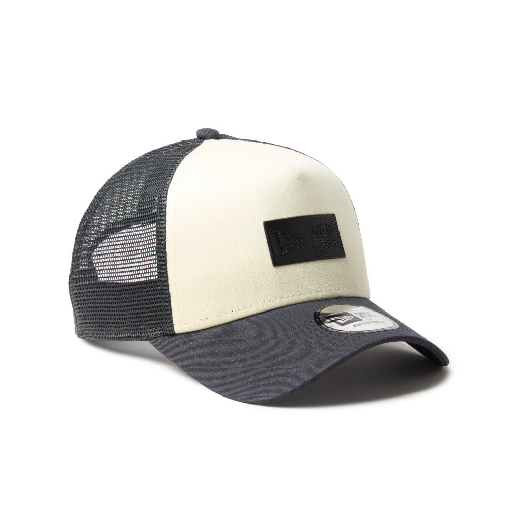 New Era 9FORTY A-Frame TPU Box Logo Cream Grey Trucker Cap