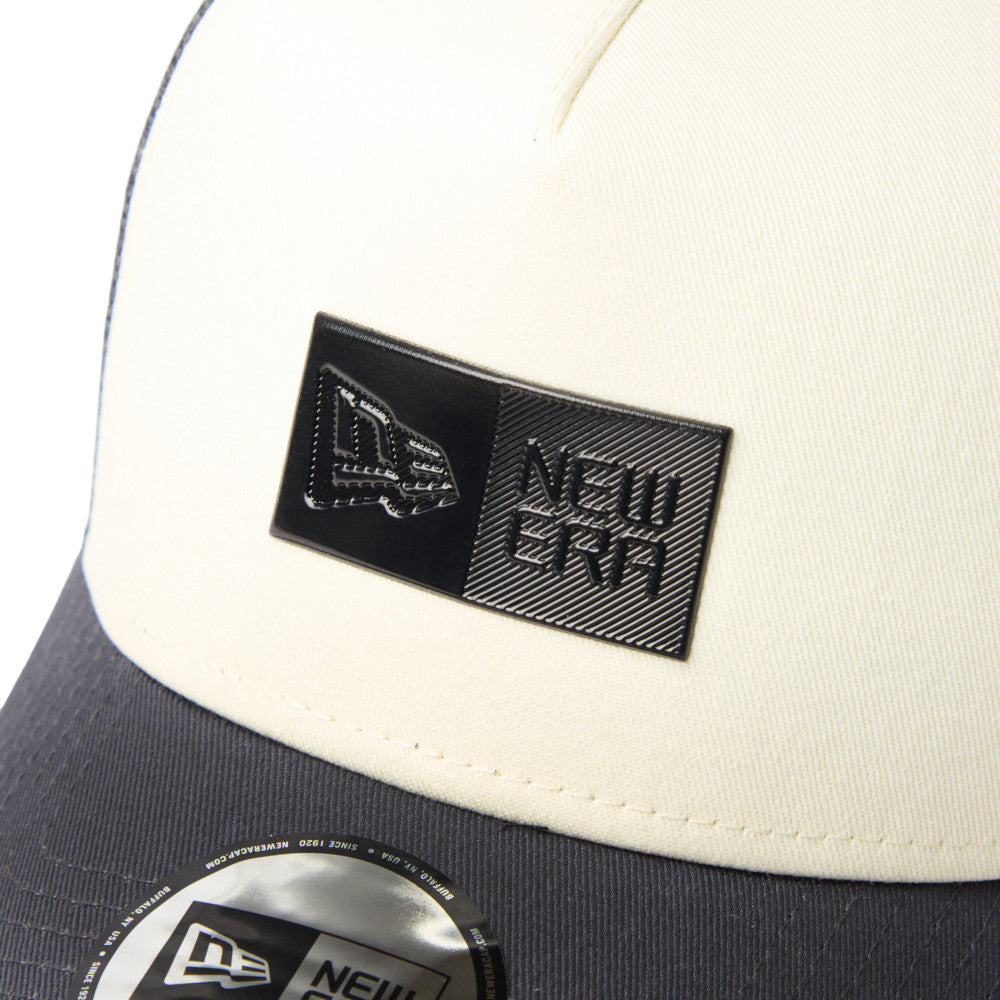 New Era 9FORTY A-Frame TPU Box Logo Cream Grey Trucker Cap