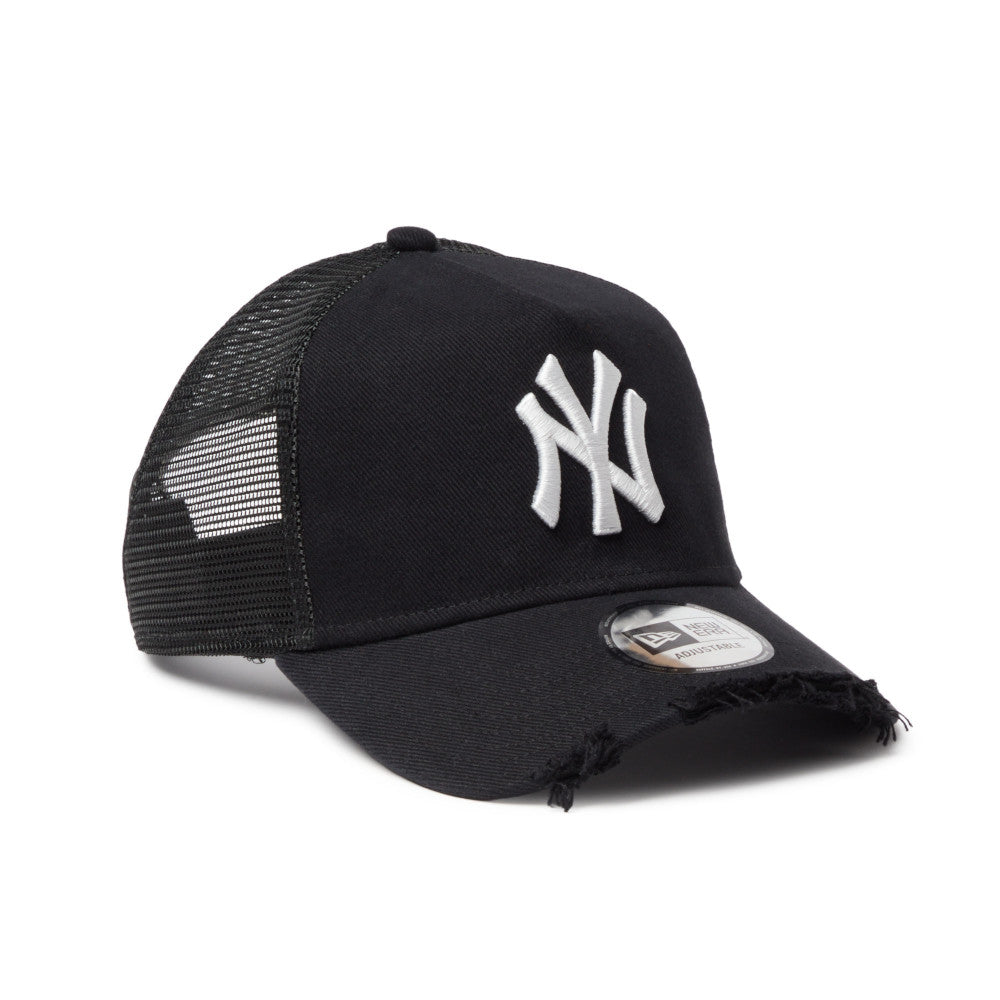 New Era 9FORTY A-Frame New York Yankees Damaged Cap Black Trucker Cap