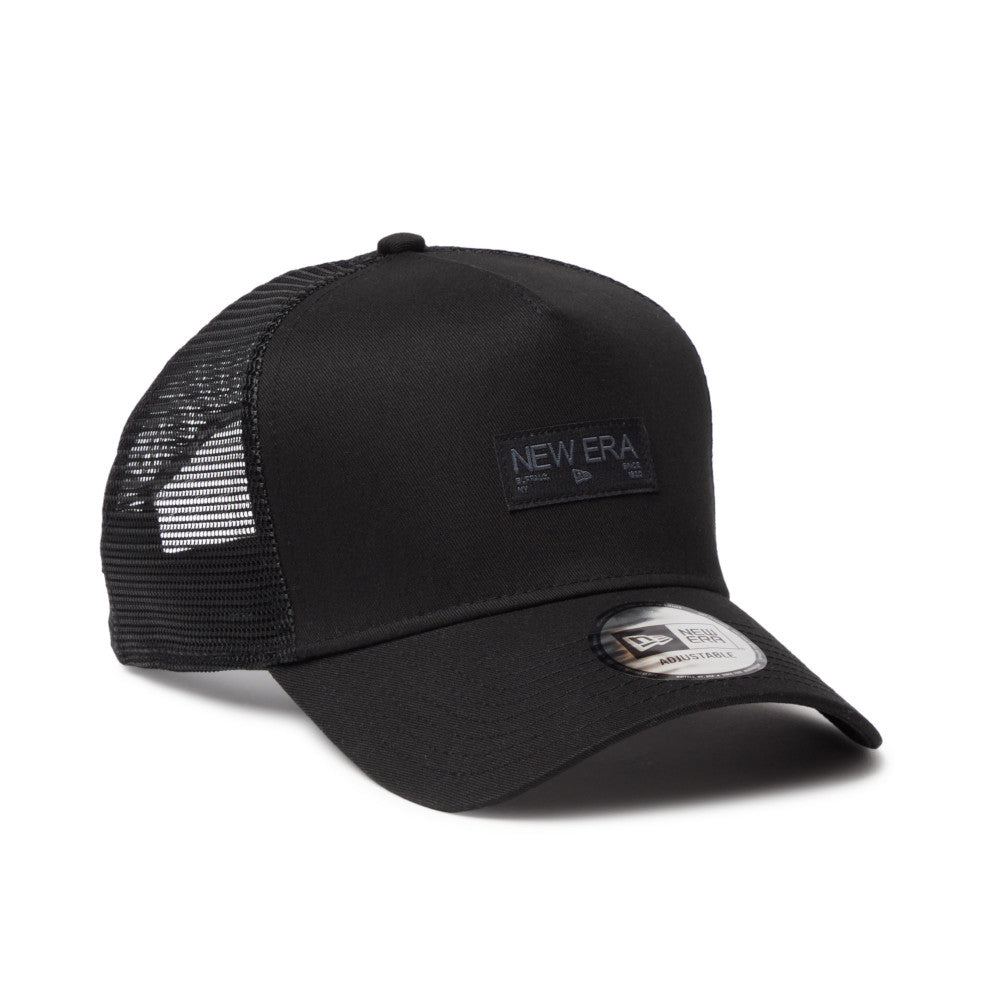 New Era 9FORTY A-Frame Tracker Metal Flag Black Gold Snapback Cap