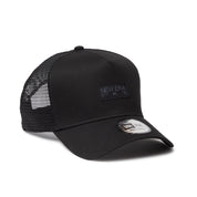 New Era 9FORTY A-Frame Tracker Metal Flag Black Gold Snapback Cap