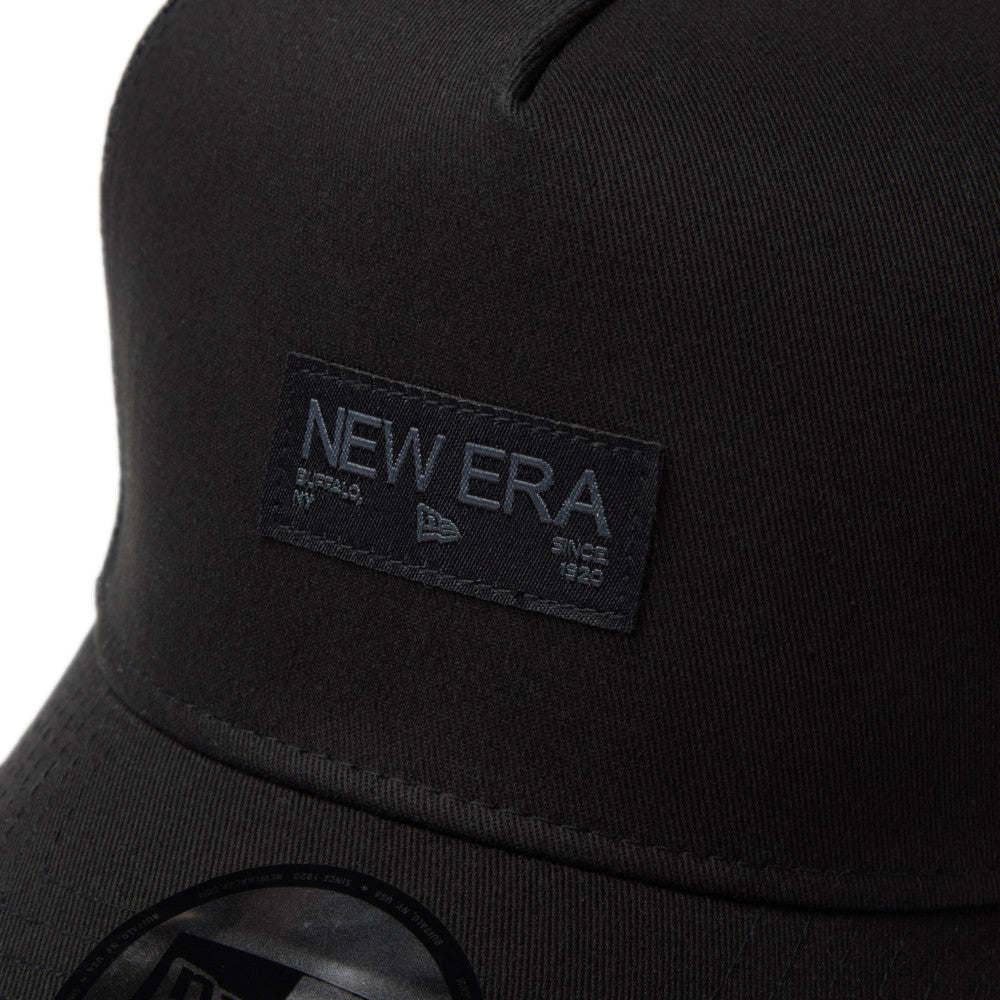 New Era 9FORTY A-Frame Tracker Metal Flag Black Gold Snapback Cap