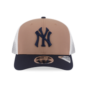 New Era 9SEVENTY New York Yankees Khaki Navy Stretch Snapback Trucker Cap
