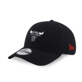 New Era 9FORTY Cross Panels Script Chicago Bulls Black Adjustable Cap