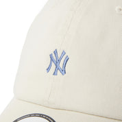 New Era Casual Classic New York Yankees Mini Logo Ivory Adjustable Cap
