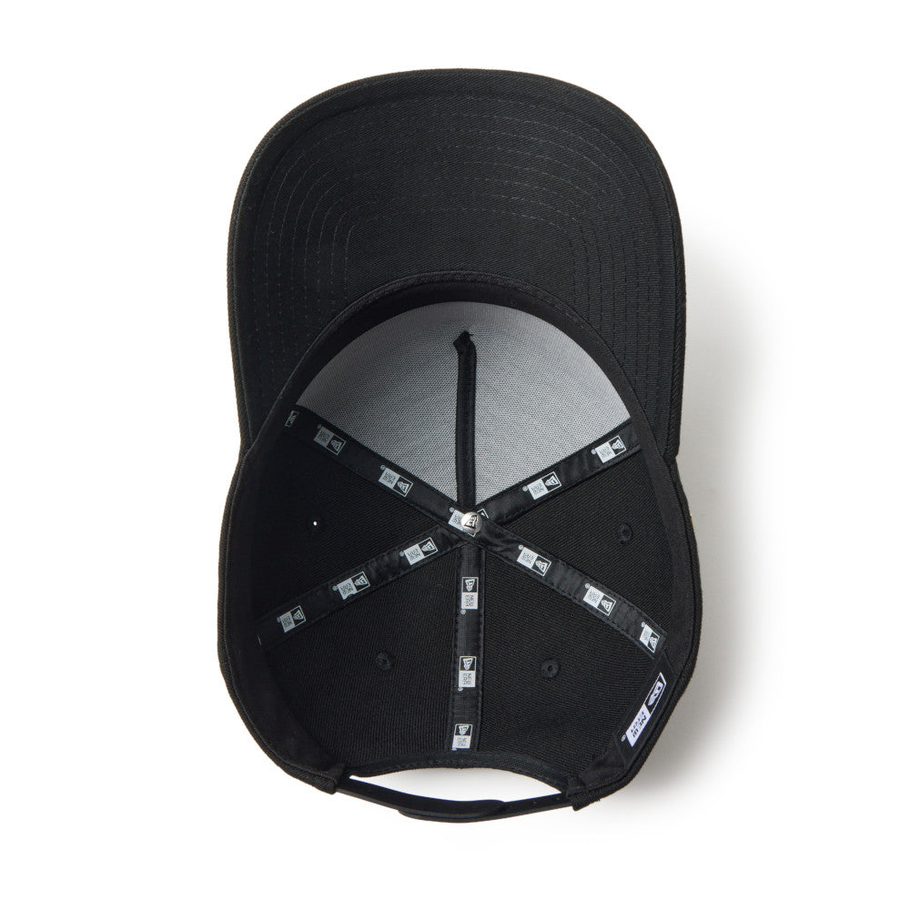New Era 9FORTY A-Frame Metal Flag NE1920 Black Gold Adjustable Cap