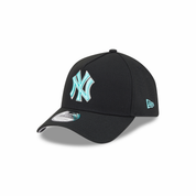 New Era 9FORTY A-Frame New York Yankees Black and Seaglass World Series Adjustable Cap