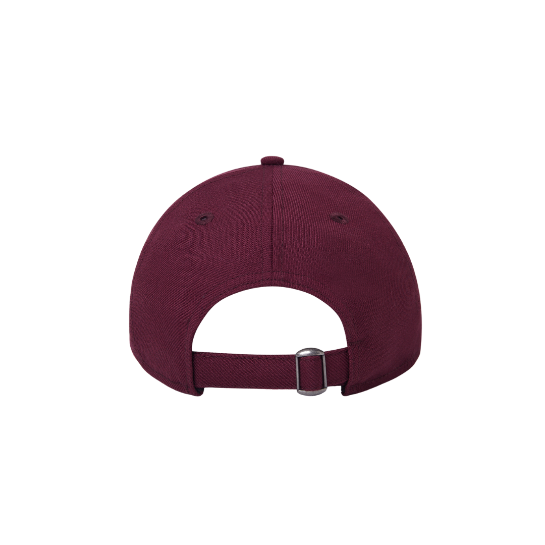 New Era Script Essential Plum 9TWENTY Adjustable Cap