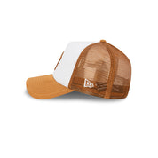 New Era 9FORTY A-Frame New York Yankees Earthtones World Series White Toasted Peanut Trucker Cap