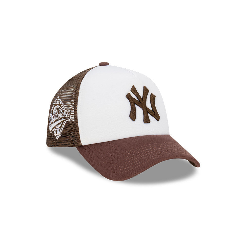 New Era 9FORTY A-Frame New York Yankees Earthtones World Series White Walnut  Trucker Cap