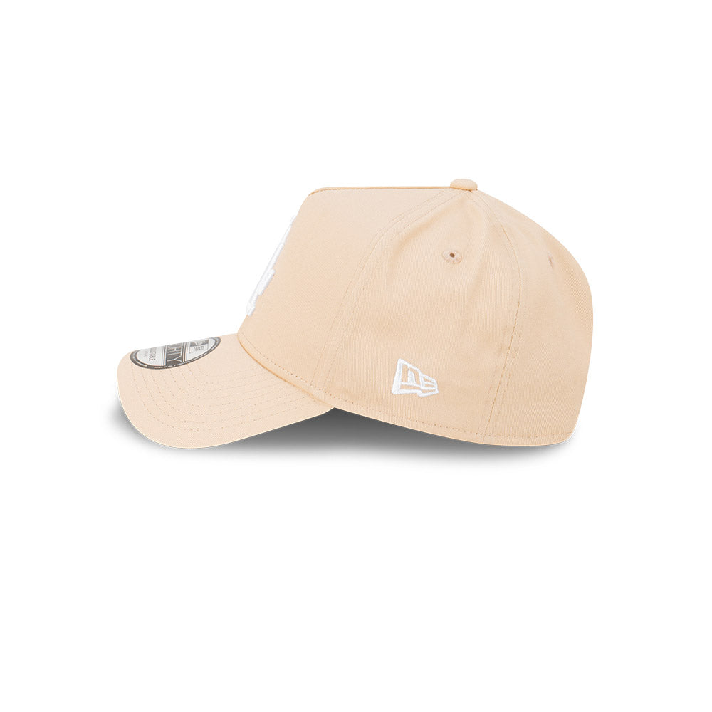 New Era 9FORTY A-Frame Los Angeles Dodgers MLB Oat Milk Snapback Cap