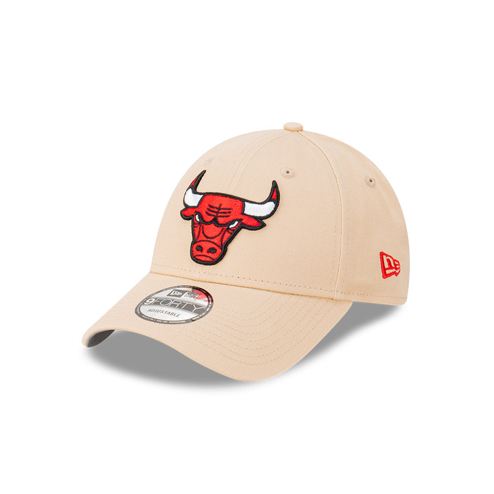 New Era 9FORTY Chicago Bulls Oatmilk Snapback Cap