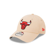 New Era 9FORTY Chicago Bulls Oatmilk Snapback Cap