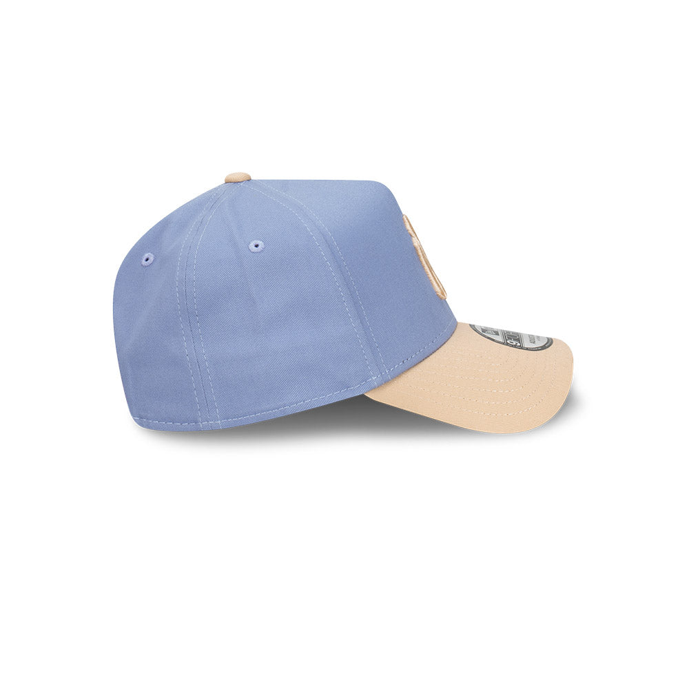 New Era 9FORTY A-Frame New York Yankees Blueberry Cream Iris Flower Snapback Cap