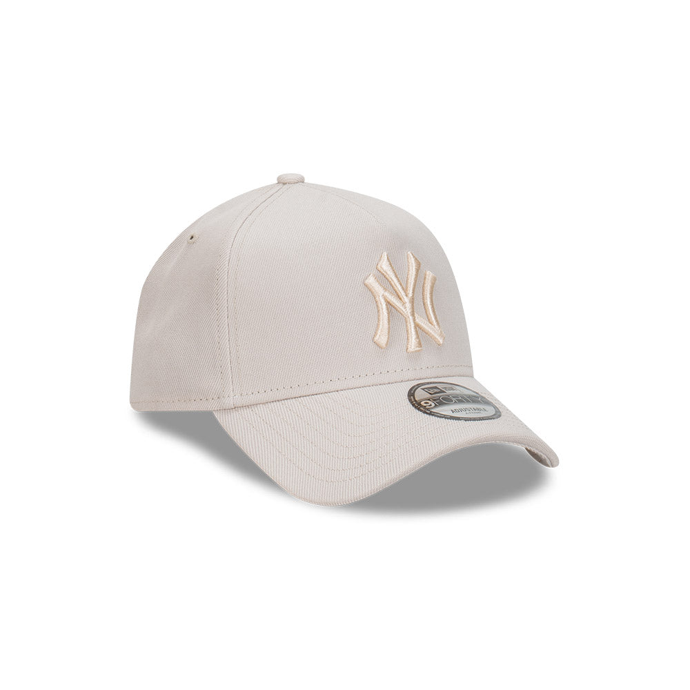 New Era 9FORTY A-Frame New York Yankees MLB Repreve Stone Ivory Snapback Cap