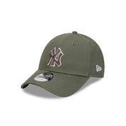 New Era 9FORTY New York Yankees Dark Olive Adjustable Snapback Cap