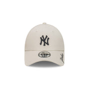 New Era 9FORTY New York Yankees Black Visor Script Stone Adjustable Cap