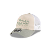 New Era 9FORTY E-Frame Trucker Oracle Red Bull Racing Light Cream Snapback Cap