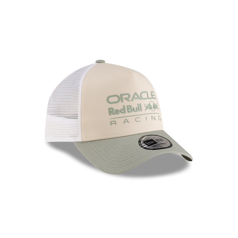 New Era 9FORTY E-Frame Trucker Oracle Red Bull Racing Light Cream Snapback Cap